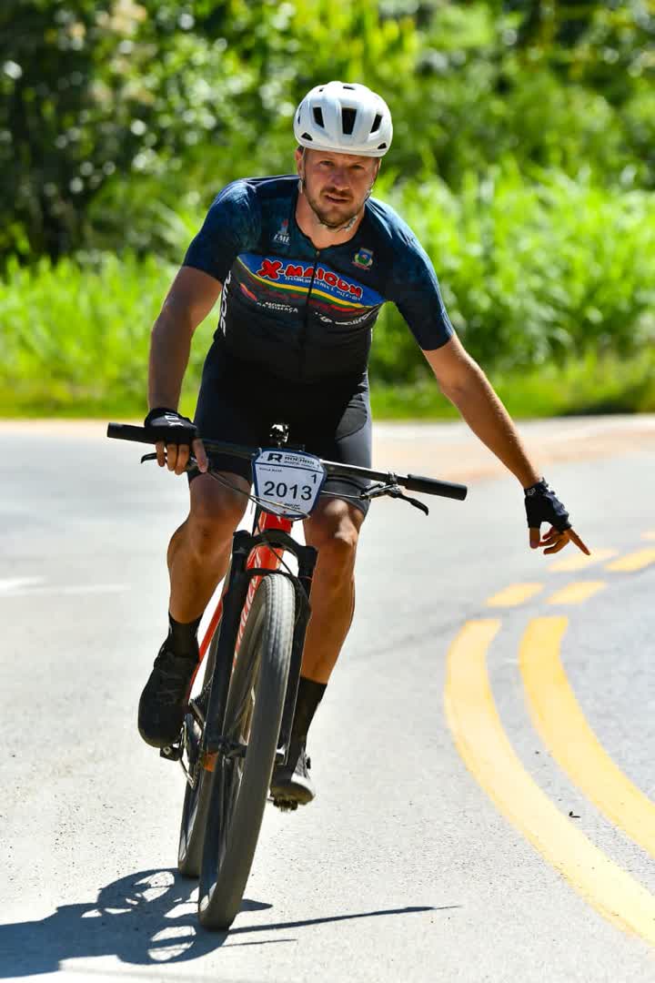 Atleta Elevare Endurance - Ciclismo de Alta Performance